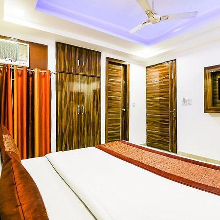 Hotel Pearl - Mahipalpur Delhi Airport New Delhi Exteriör bild