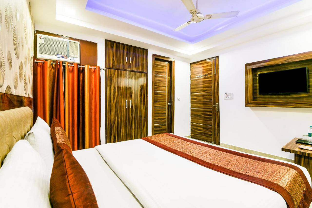 Hotel Pearl - Mahipalpur Delhi Airport New Delhi Exteriör bild