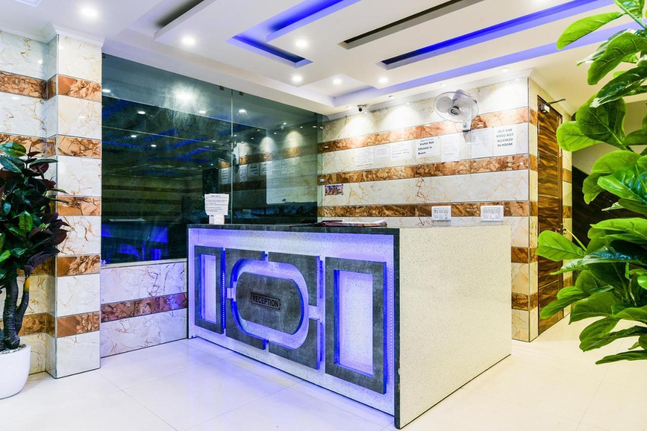 Hotel Pearl - Mahipalpur Delhi Airport New Delhi Exteriör bild