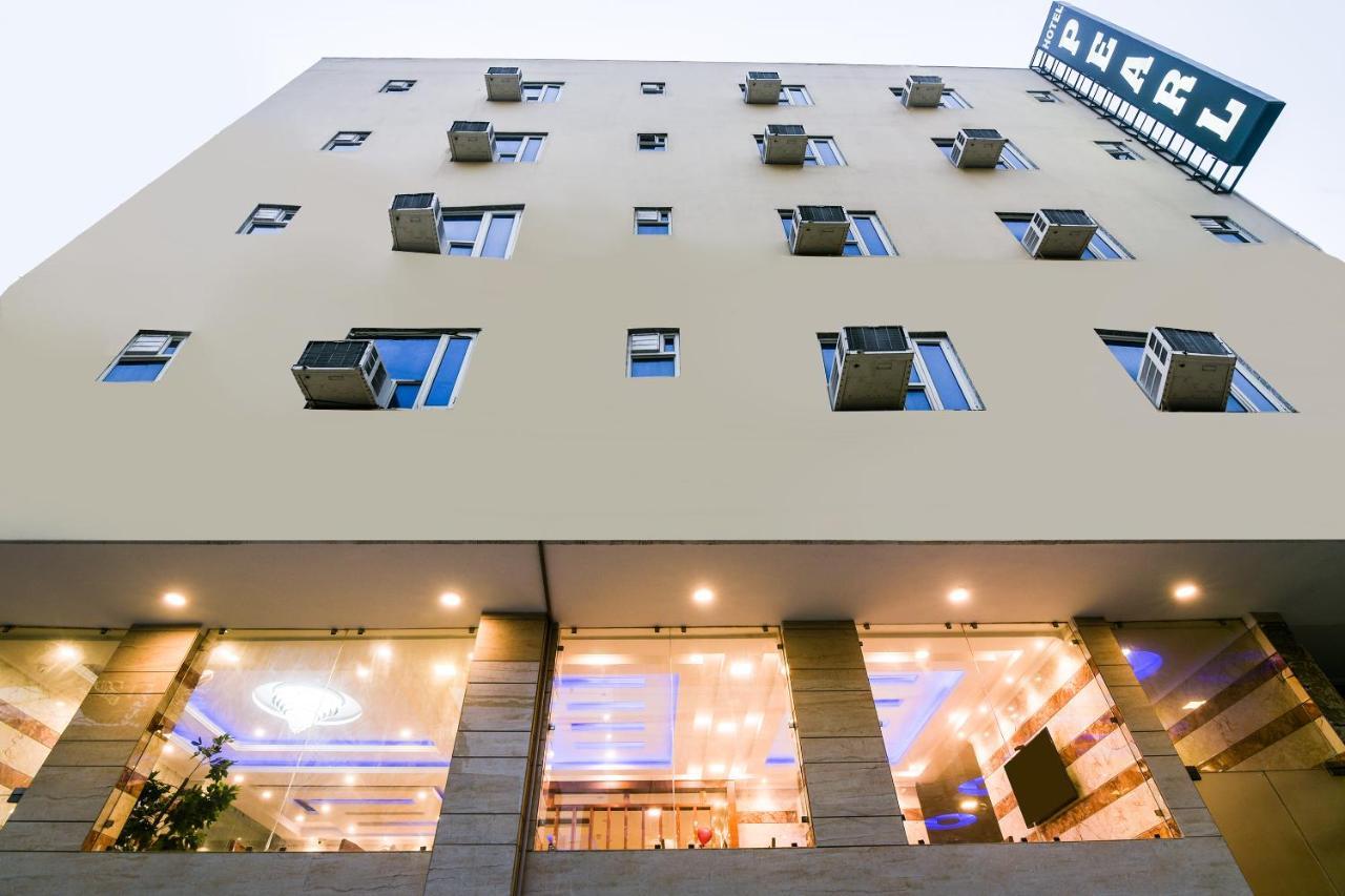 Hotel Pearl - Mahipalpur Delhi Airport New Delhi Exteriör bild