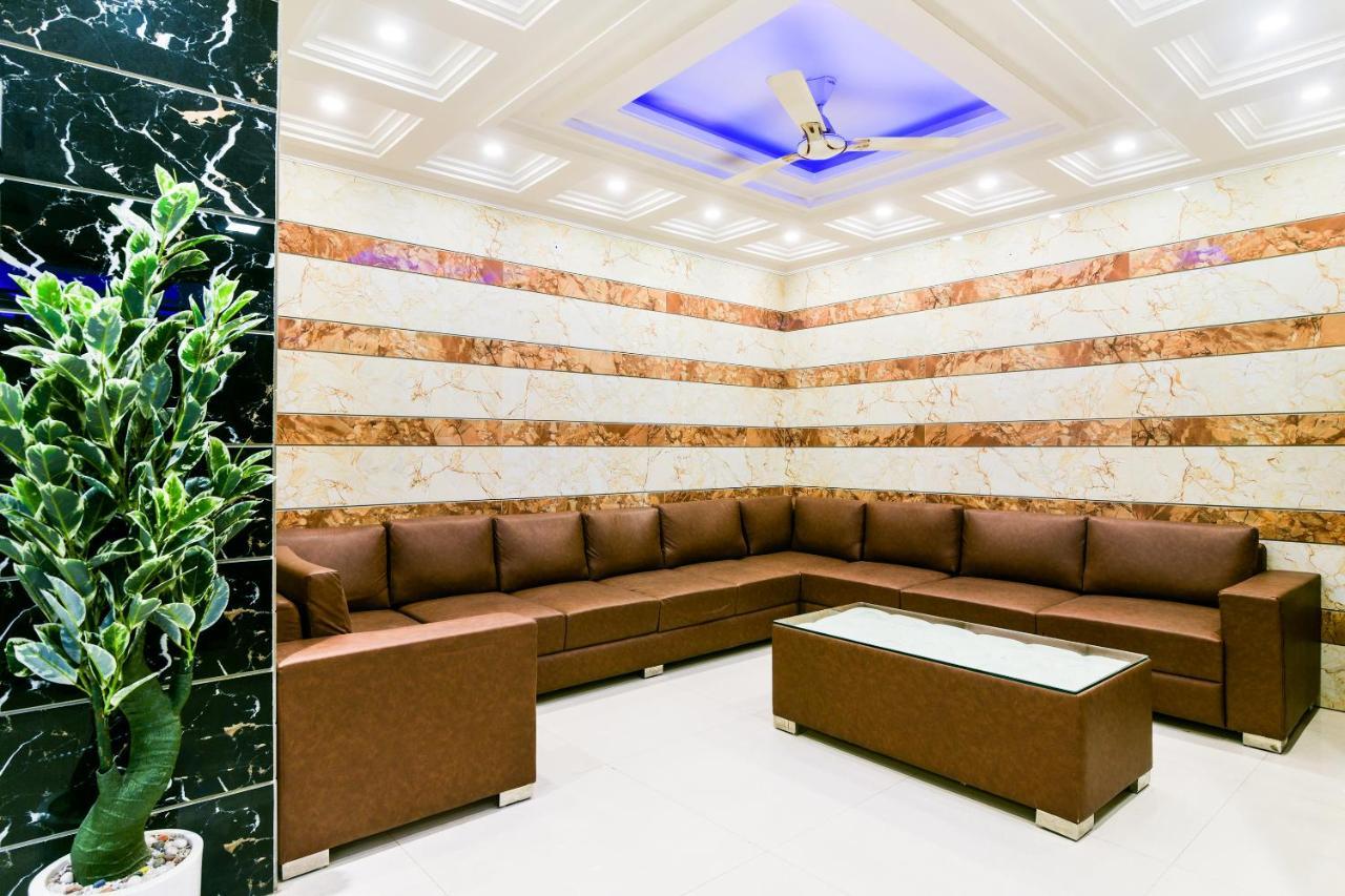 Hotel Pearl - Mahipalpur Delhi Airport New Delhi Exteriör bild