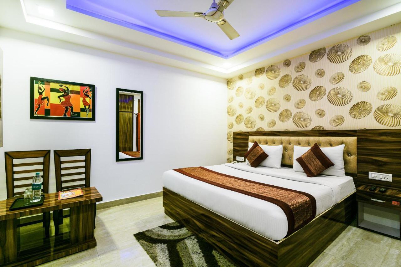 Hotel Pearl - Mahipalpur Delhi Airport New Delhi Exteriör bild