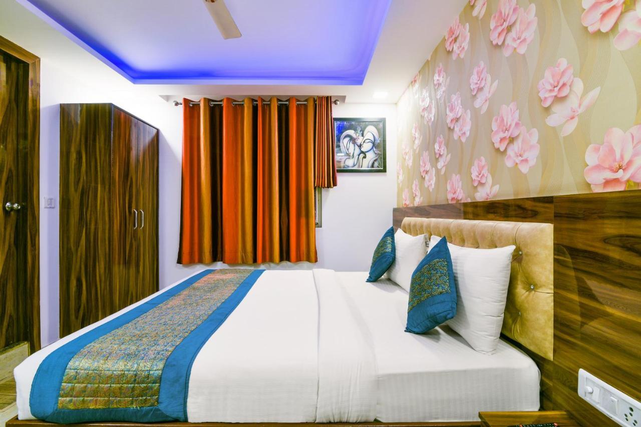 Hotel Pearl - Mahipalpur Delhi Airport New Delhi Exteriör bild